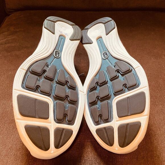 Mint Condition NIKE FLYKNIT LUNAR 1 orange navy 10 - Picture 7 of 8